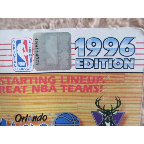 Lot of 3 Starting Lineup NBA Action Figures 1996-1997 Edition Sealed Collectible - Picture 8 of 10